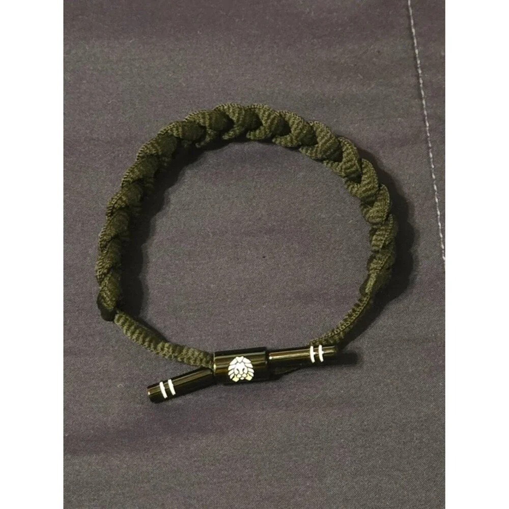 RASTACLAT SHOELACE BRAIDED PULL TO CLOSE BRACELET.
